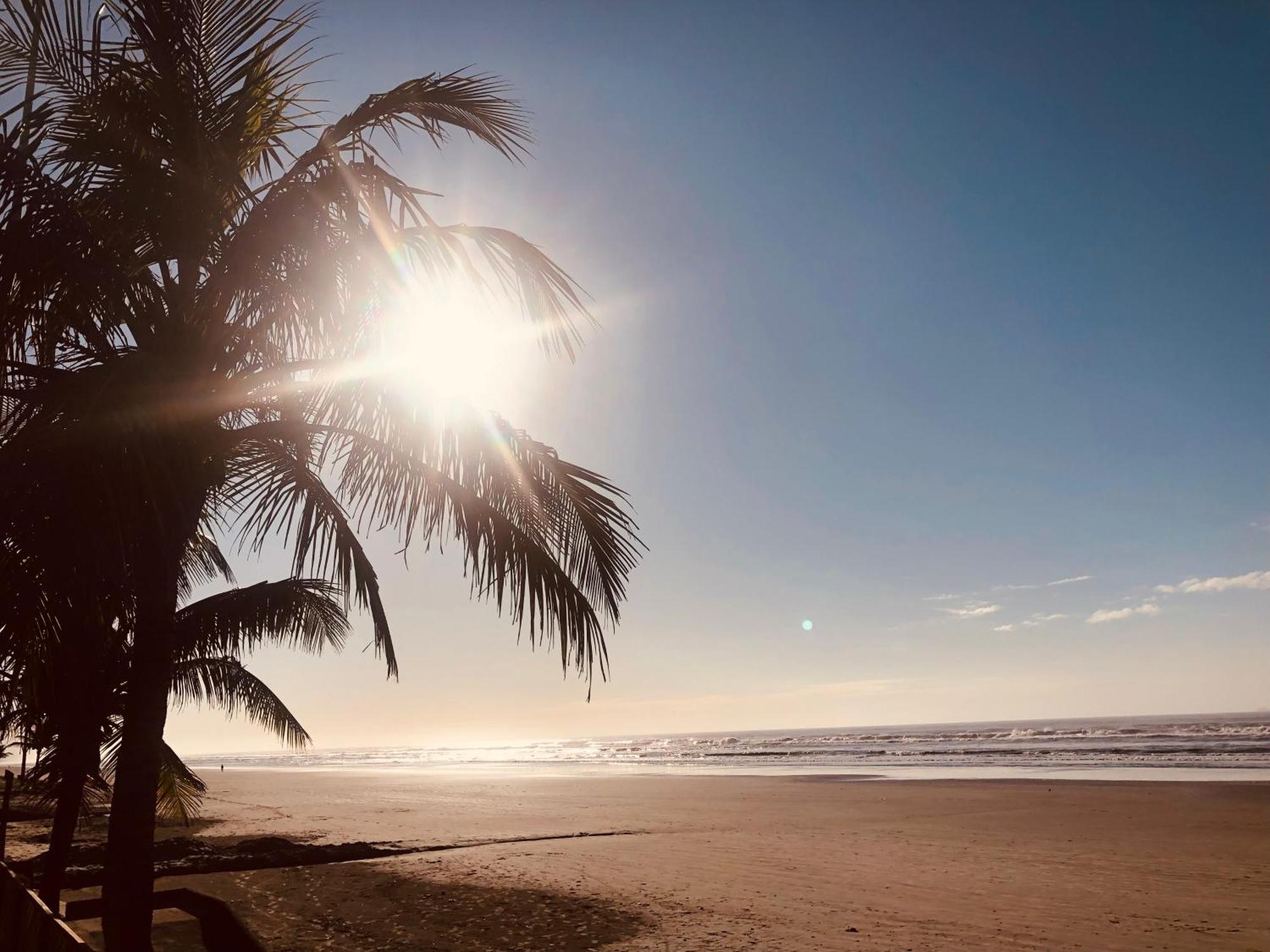 Pousada Pe Na Areia 1 Hotel Peruíbe Buitenkant foto